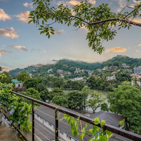 Lake Avenue Hotel Kandy Luaran gambar