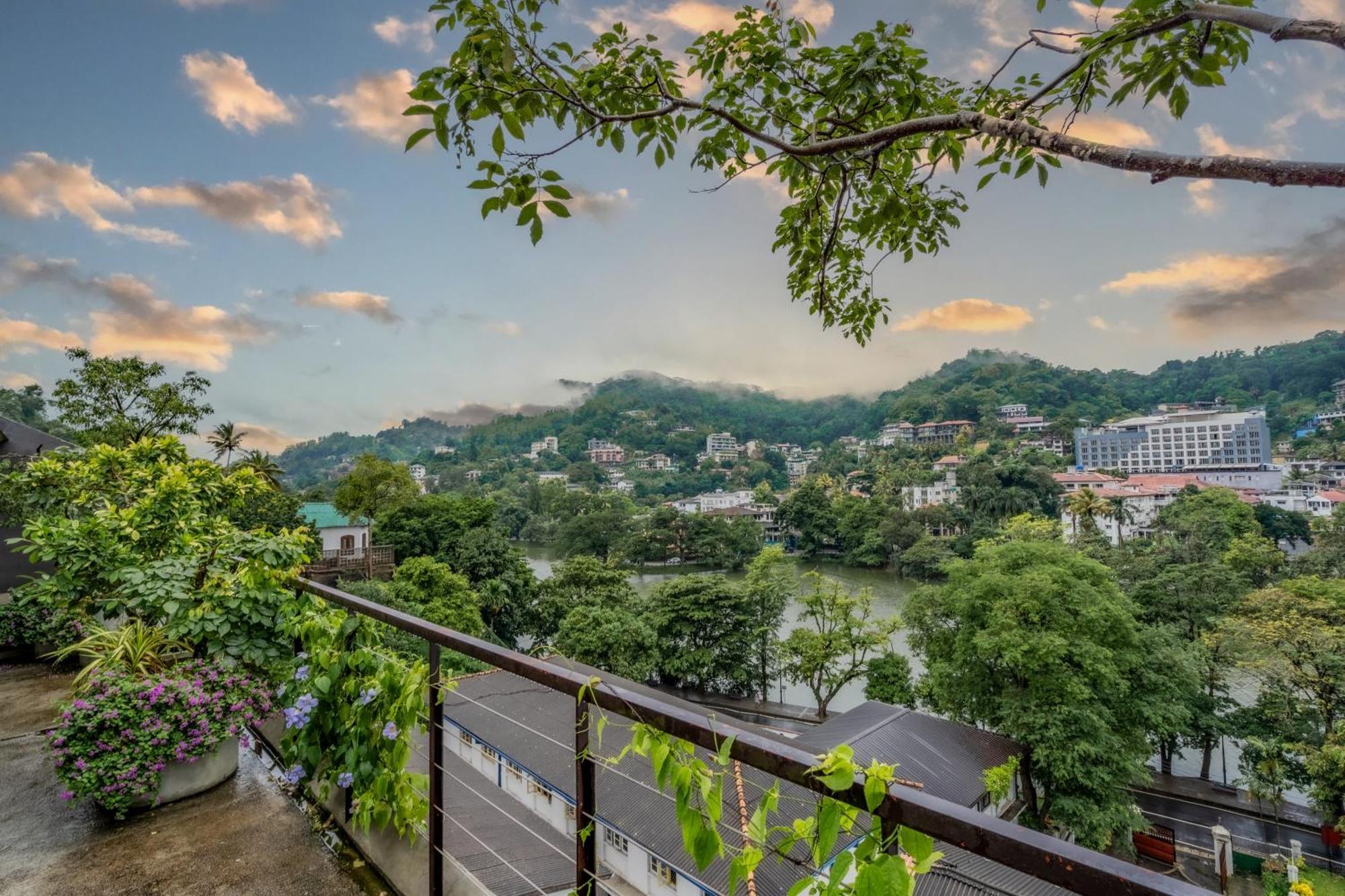 Lake Avenue Hotel Kandy Luaran gambar